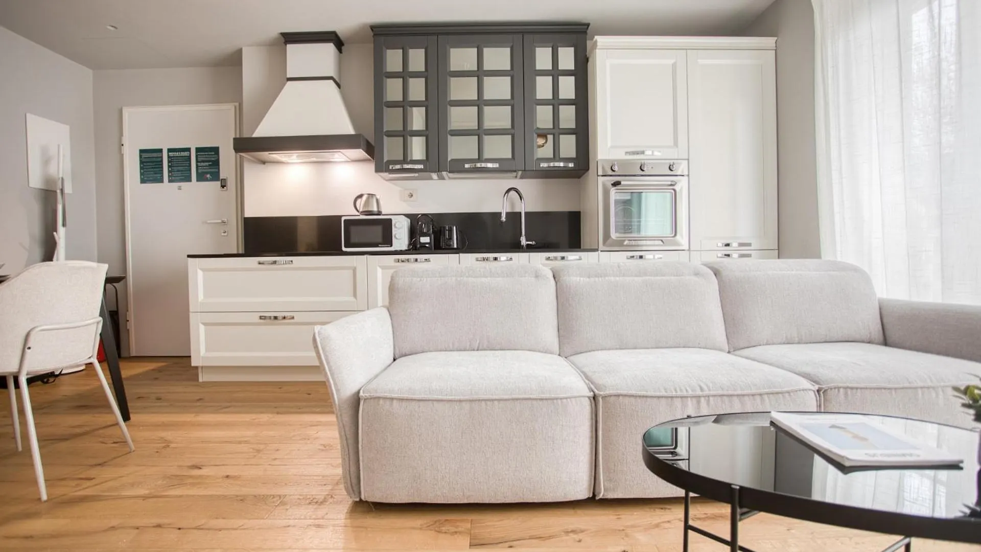 Easylife - Eleganza Moderna Vicino A City Life ميلان 0*,